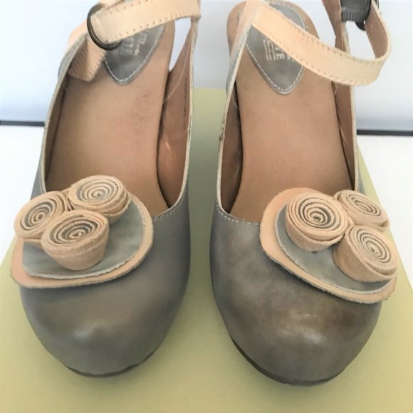 L' Artiste by Spring Step Adorn Gray w/ Cream Leather Slingbacks 37/7M - Picture 3 of 10